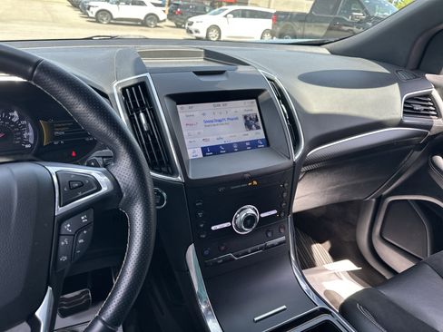 Used 2020 Ford Edge ST w/ Equipment Group 401A AWD/4WD image 4