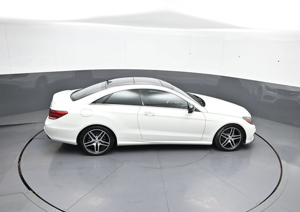 Used 2017 Mercedes-Benz E 400 4MATIC Coupe image 42