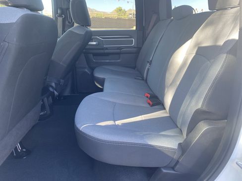 Used 2022 RAM 2500 Big Horn AWD/4WD image 18