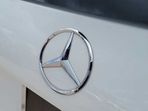 Certified 2022 Mercedes-Benz GLB 250 image 7