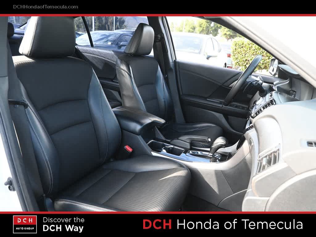 Used 2016 Honda Accord Sport image 20