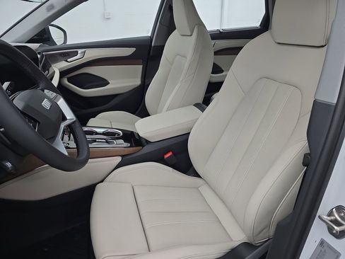 New 2026 Audi A6 Premium Plus image 15