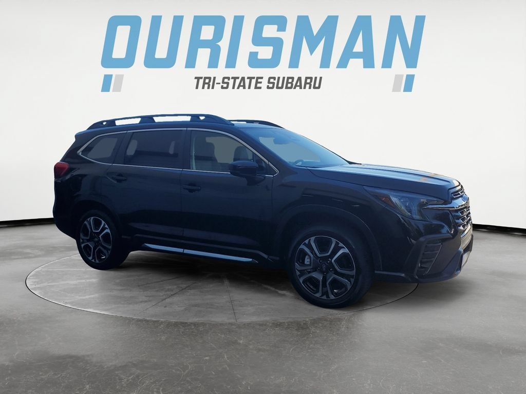Certified 2026 Subaru Ascent Limited AWD/4WD image 1