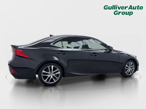 Used 2020 Lexus IS 300 w/ Accessory Package 2 RWD image 9