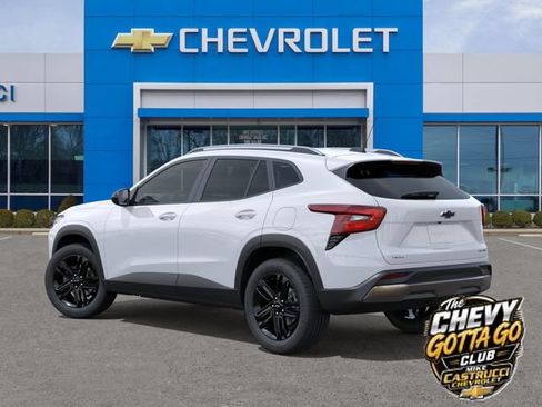 New 2026 Chevrolet Trax ACTIV w/ Driver Confidence Package FWD image 3