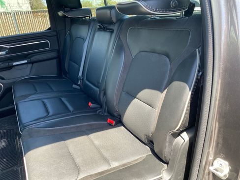 Used 2023 RAM 1500 Laramie AWD/4WD image 12