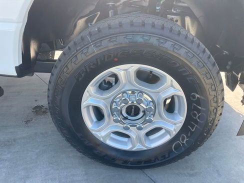 New 2026 Ford F250 XLT w/ FX4 Off-Road Package image 30