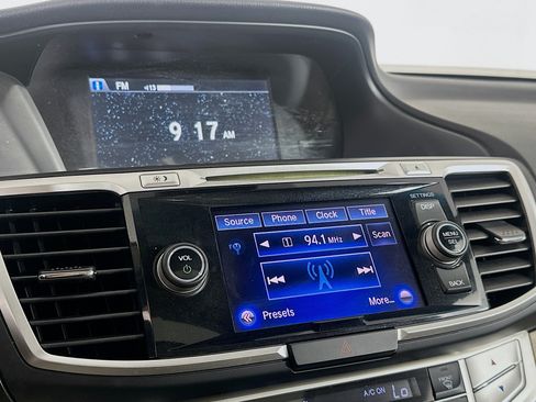 Used 2015 Honda Accord EX-L image 21