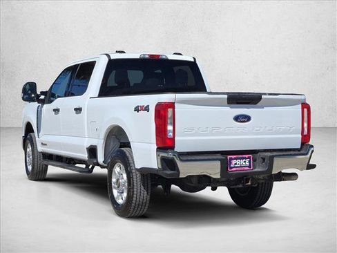 Used 2025 Ford F250 XLT image 7