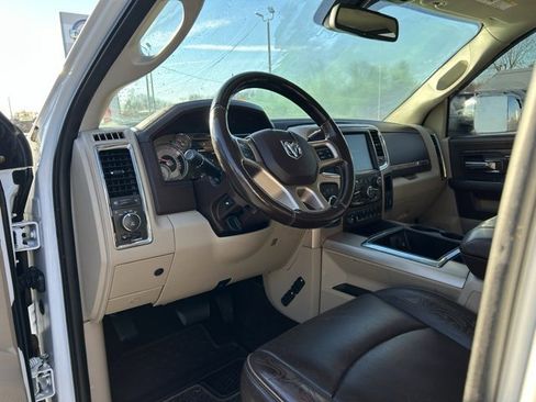 Used 2015 RAM 3500 Laramie Longhorn image 31
