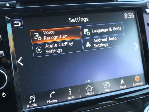Used 2018 Nissan Murano SV w/ Premium Package FWD image 9