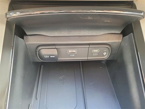 New 2025 Kia Telluride S image 36