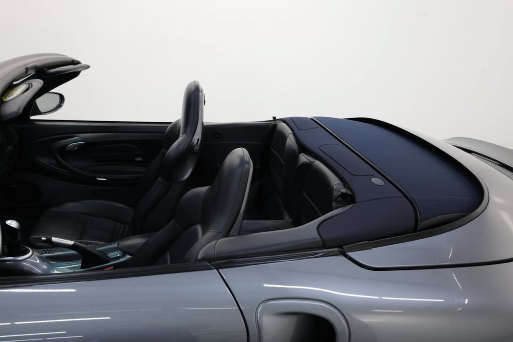 Used 2004 Porsche 911 Turbo AWD/4WD image 64