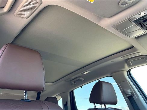 Used 2025 Acura MDX FWD w/ Technology Package image 28