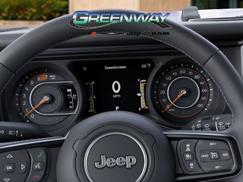 New 2026 Jeep Wrangler Rubicon w/ Xtreme 35 Tire Package AWD/4WD image 17
