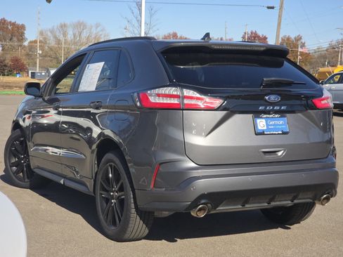 Used 2021 Ford Edge ST-Line image 28