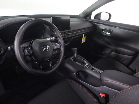 New 2026 Honda HR-V Sport image 17