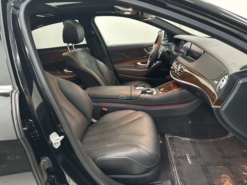 Used 2015 Mercedes-Benz S 550 Sedan image 26