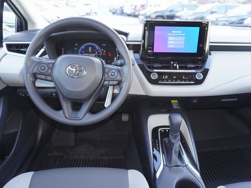 New 2026 Toyota Corolla LE image 9