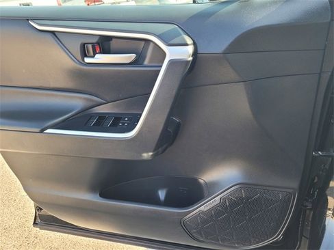 Used 2023 Toyota RAV4 XLE image 13