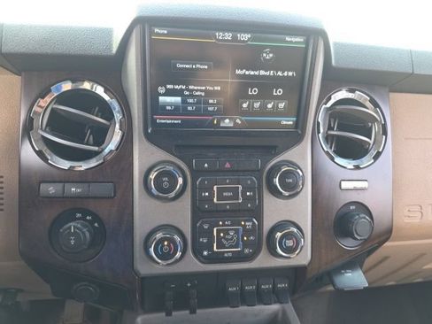 Used 2013 Ford F250 Lariat w/ Chrome Pkg AWD/4WD image 18