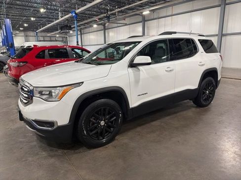 Used 2018 GMC Acadia SLT AWD/4WD image 2