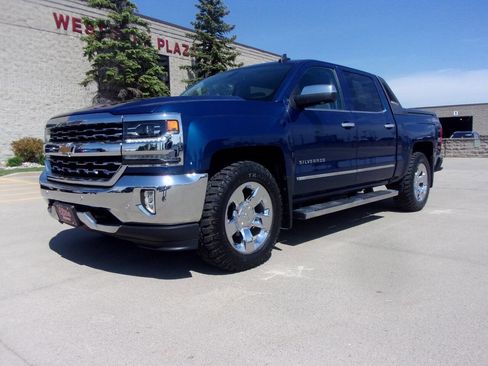Used 2017 Chevrolet Silverado 1500 LTZ w/ High Desert Package AWD/4WD image 2