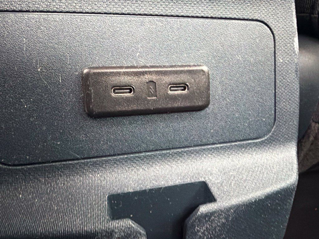 Used 2025 Ford Maverick XL w/ Equipment Group 101A AWD/4WD image 11