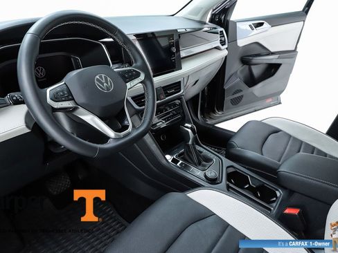 Used 2025 Volkswagen Taos SEL w/ Black Wheel Plus Package AWD/4WD image 57