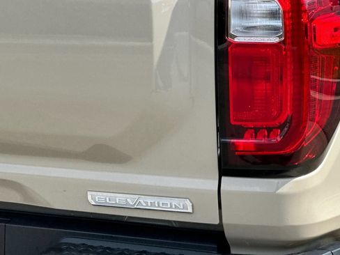 Certified 2024 GMC Canyon Elevation RWD image 27