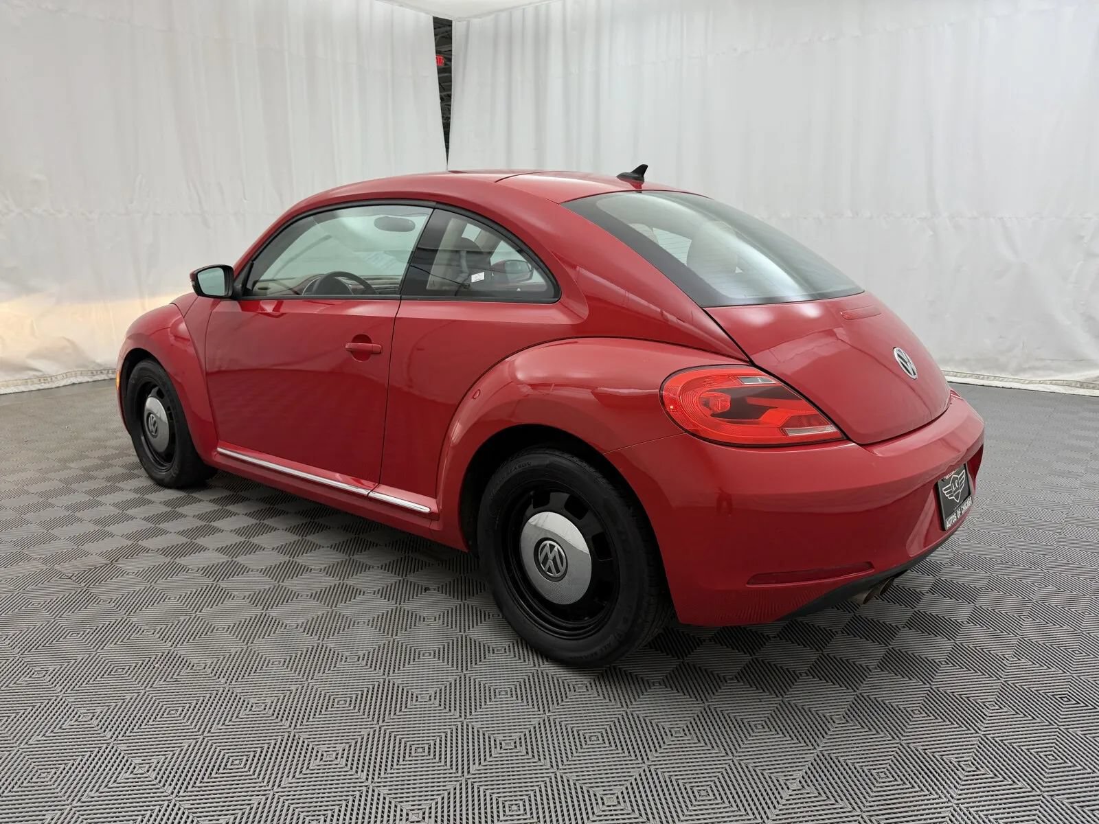 Used 2014 Volkswagen Beetle 2.5 FWD image 7