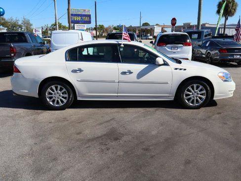 Used 2011 Buick Lucerne CXL image 6