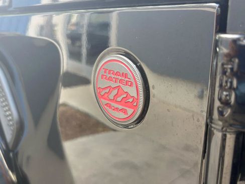Used 2020 Jeep Gladiator Rubicon AWD/4WD image 14