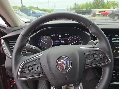 Used 2023 Buick Envision Essence AWD/4WD image 19