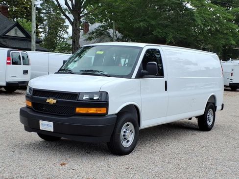 New 2026 Chevrolet Express 2500 Extended w/ Driver Convenience Package RWD image 3