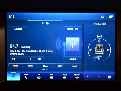 Used 2023 Ford Bronco Everglades image 31