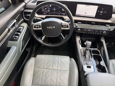 Used 2023 Kia Telluride SX Prestige X-Pro AWD/4WD image 28