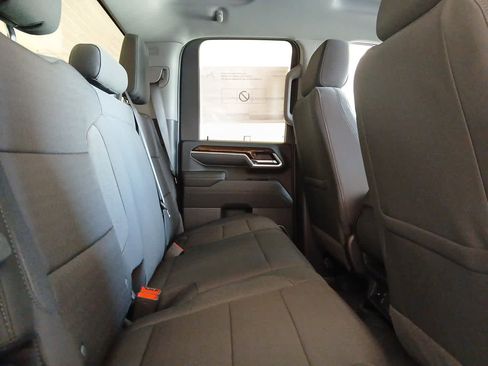 New 2025 GMC Sierra 2500 SLE w/ SLE Value Package; image 26