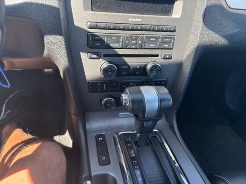Used 2010 Ford Mustang GT RWD image 5
