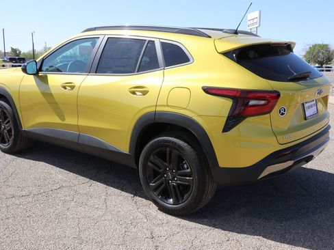 New 2025 Chevrolet Trax ACTIV image 5