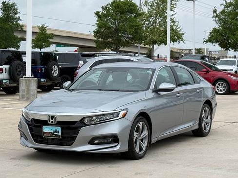Used 2019 Honda Accord EX image 7