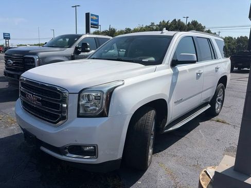 Used 2018 GMC Yukon SLT AWD/4WD image 1