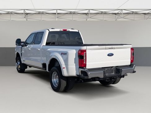 Used 2024 Ford F350 Lariat w/ Lariat Ultimate Package AWD/4WD image 6