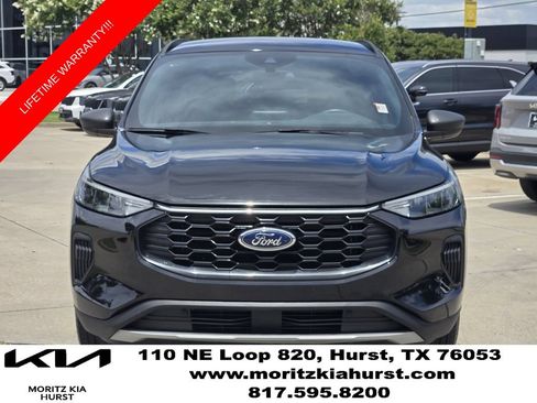 Used 2025 Ford Escape ST-Line FWD image 11