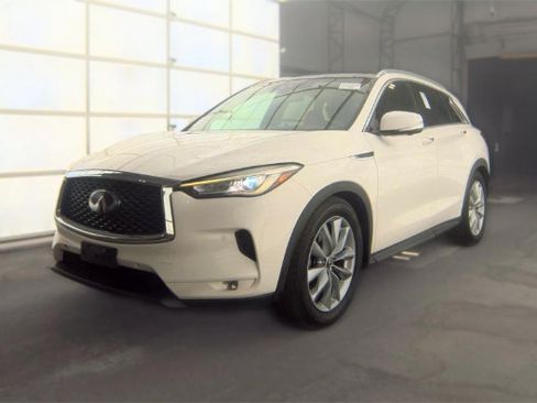 Used 2019 INFINITI QX50 Essential w/ Proactive Package AWD/4WD image 1