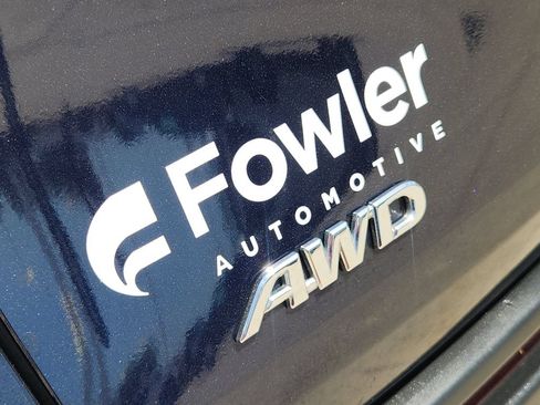 Used 2023 Toyota Sienna XLE w/ XLE Plus Package AWD/4WD image 13