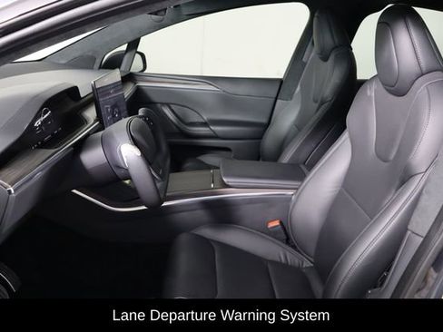 Used 2023 Tesla Model X AWD/4WD image 13