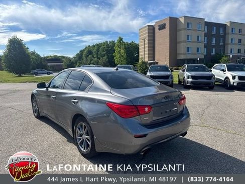 Used 2017 INFINITI Q50 Signature Edition w/ All Weather Package (L93) AWD/4WD image 2