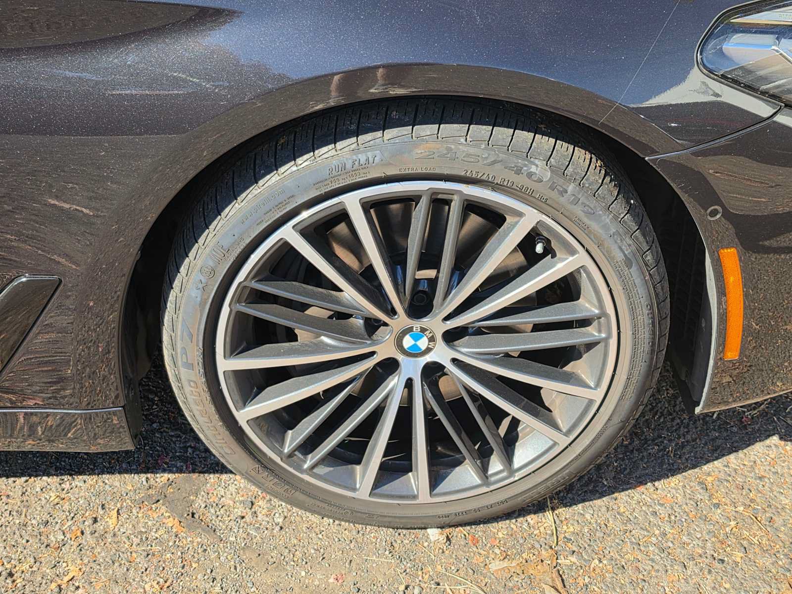 Used 2021 BMW 540i xDrive w/ M Sport Package AWD/4WD image 8