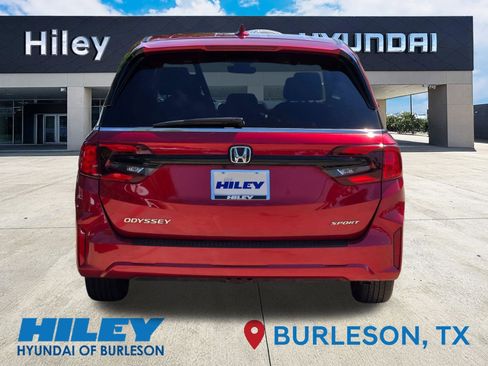 Used 2025 Honda Odyssey Sport-L image 5